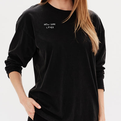 Black t-shirt with New York Lover embroidery